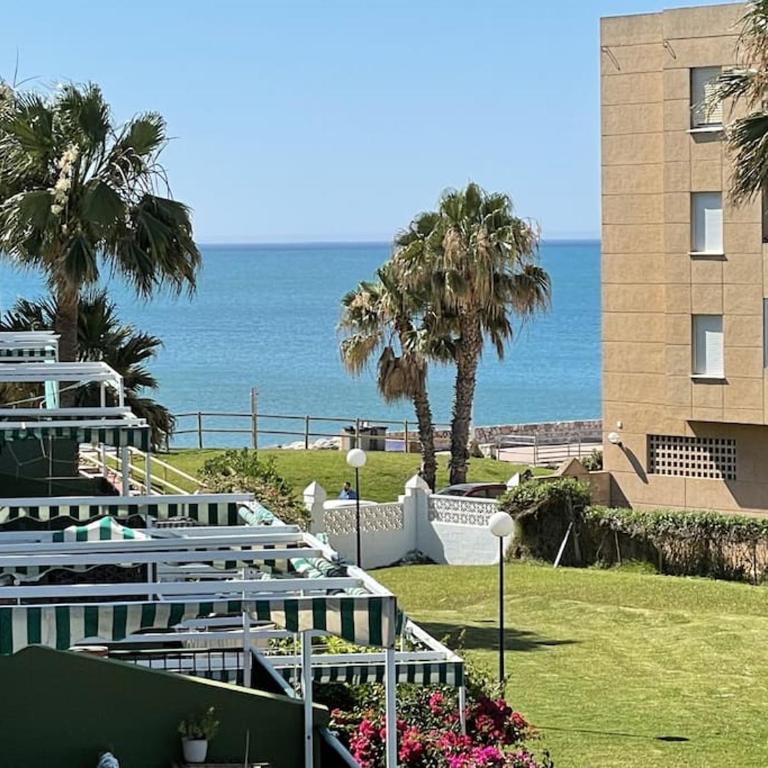 Dúplex en Guadalmar junto al mar - Apartamento - 16