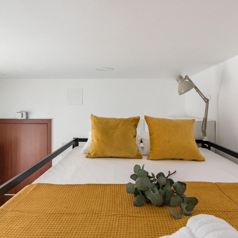 Charming Urban Madrid - Apartment - 10