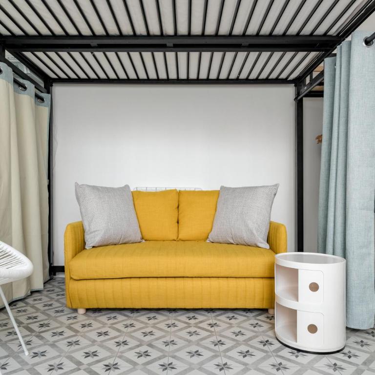 Charming Urban Madrid - Apartment - 11