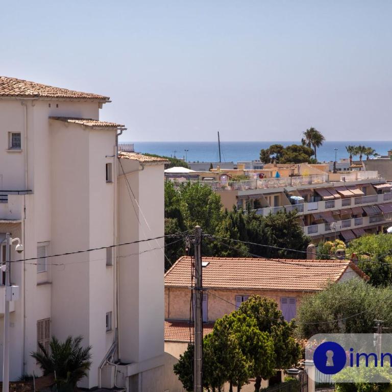 Air-conditioned apartment with park and swimming pool à Cagnes - Apartamento - 22