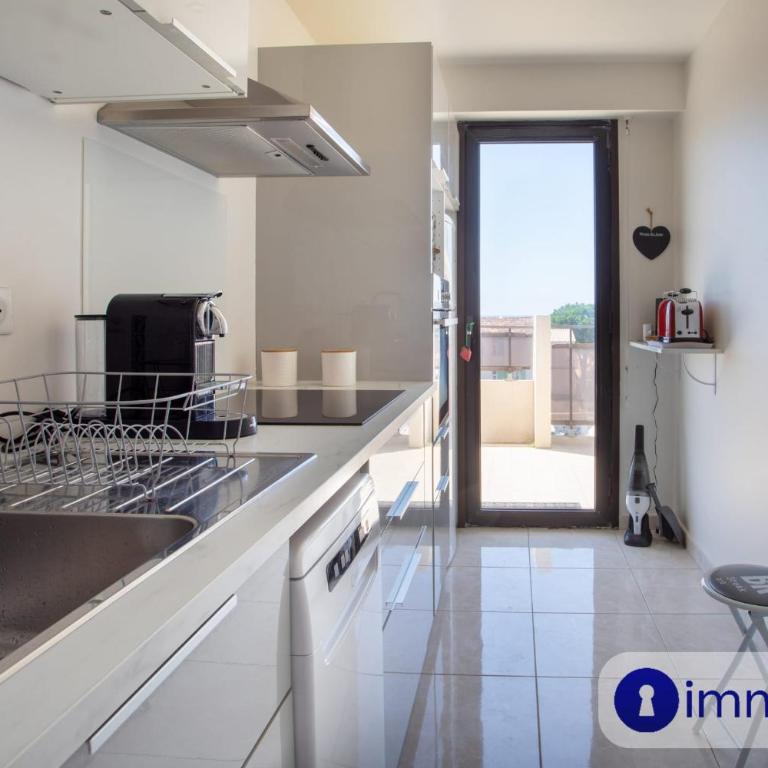 Air-conditioned apartment with park and swimming pool à Cagnes - Apartamento - 28