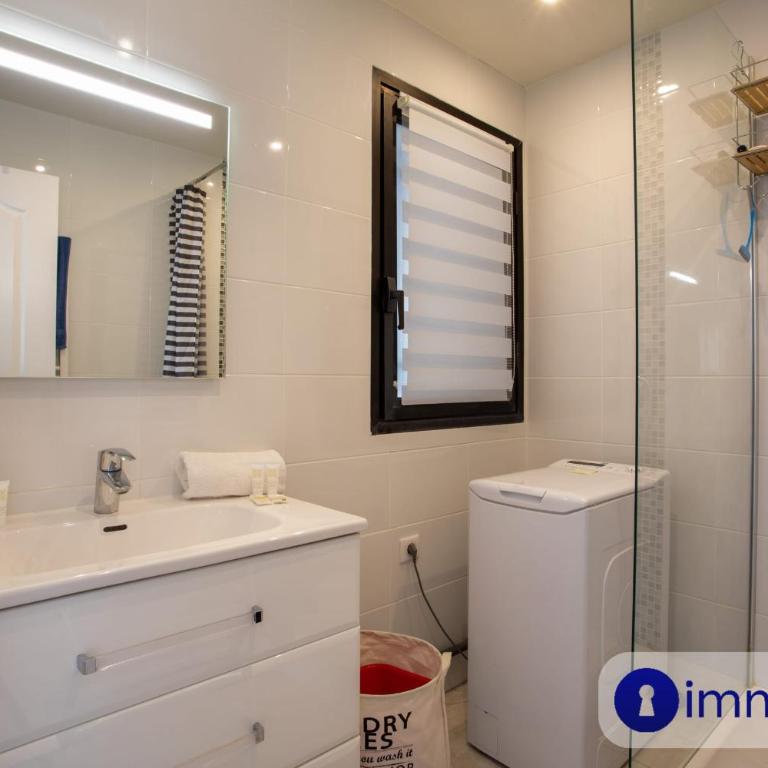 Air-conditioned apartment with park and swimming pool à Cagnes - Apartamento - 32