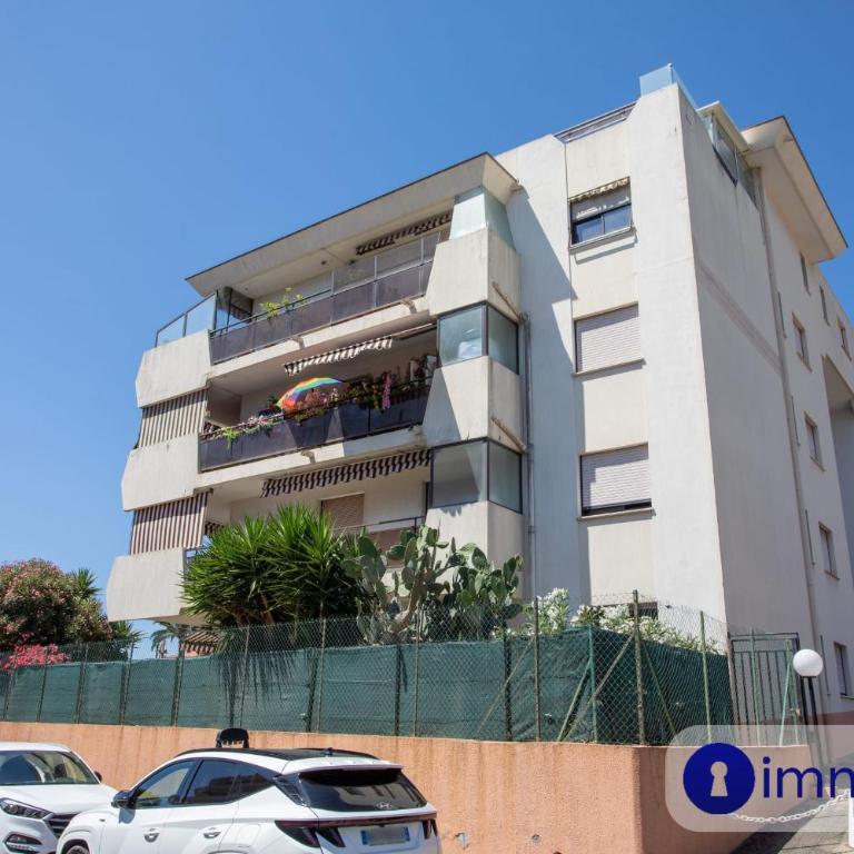 Air-conditioned apartment with park and swimming pool à Cagnes - Apartamento - 39