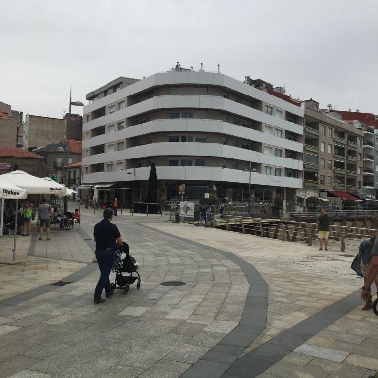 Apartamento con excelente localización y vistas al mar - Apartamento - 31