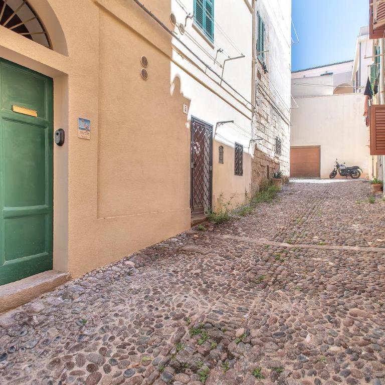 Sardinia Re - La Roda Old Town - Apartment - 21