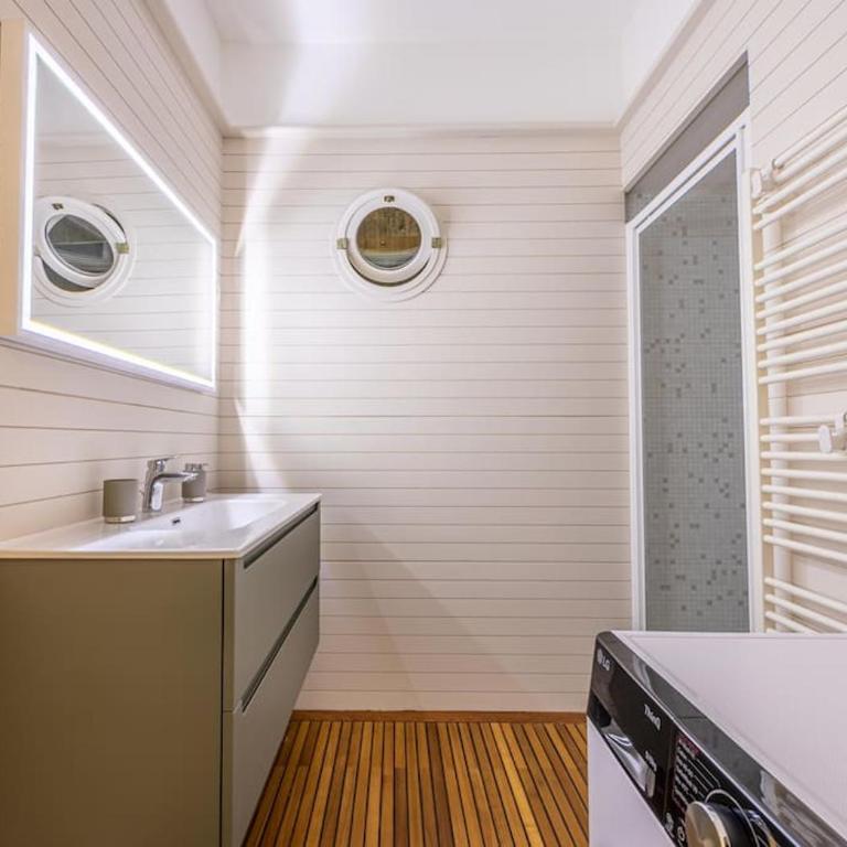 Le Royal - Spacieux 3 pièces - Two-Bedroom Apartment - 11