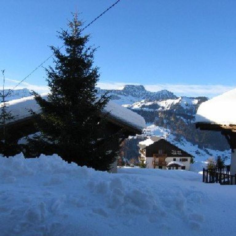 Studio cosy 4 pers. avec kitchenette équipée, parking, casier à skis, à 200m des pistes! - FR-1-733-75 - Studio - 9