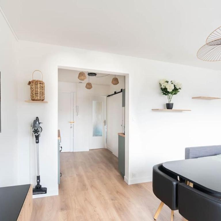 T2 parking gratuit plus 2 balcons - Apartment mit 1 Schlafzimmer - 22