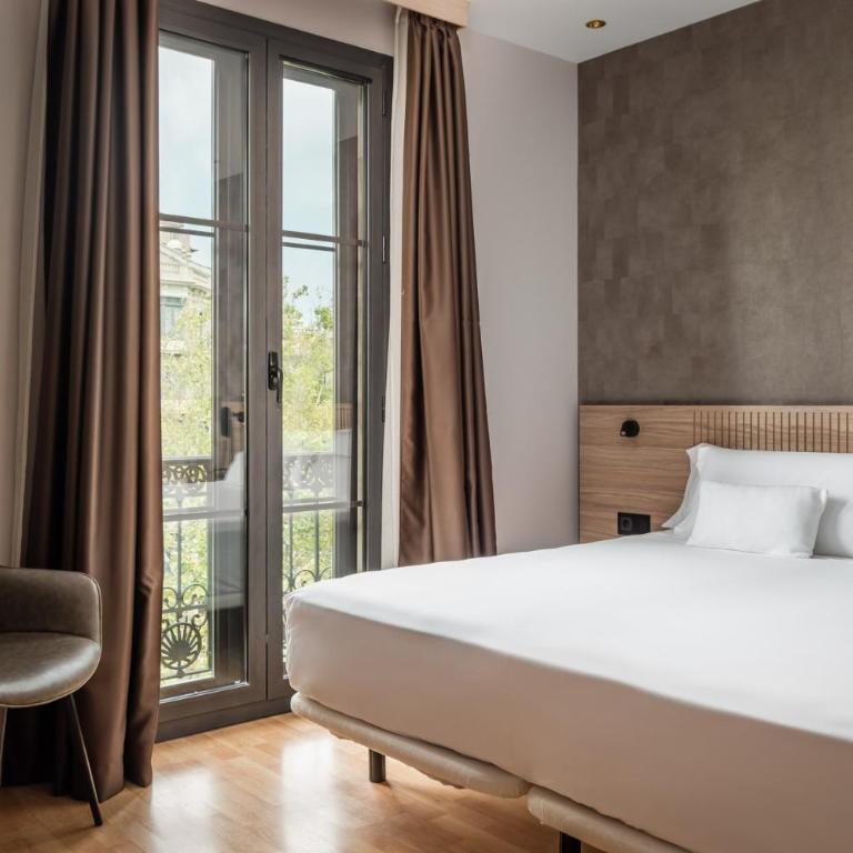 Petit Palace Eixample - Double Room with View - 2