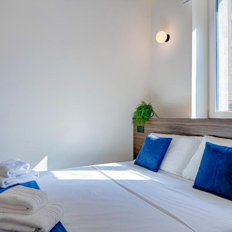 Porta Venezia - Luxy Suites - 6 camere - Large Double Room - 10