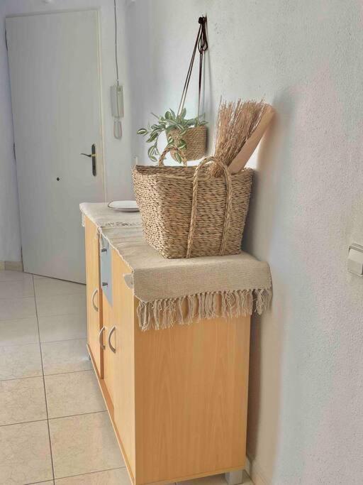 Arenal Beach Apartment Paola Sea Views - One-Bedroom Apartment - 11