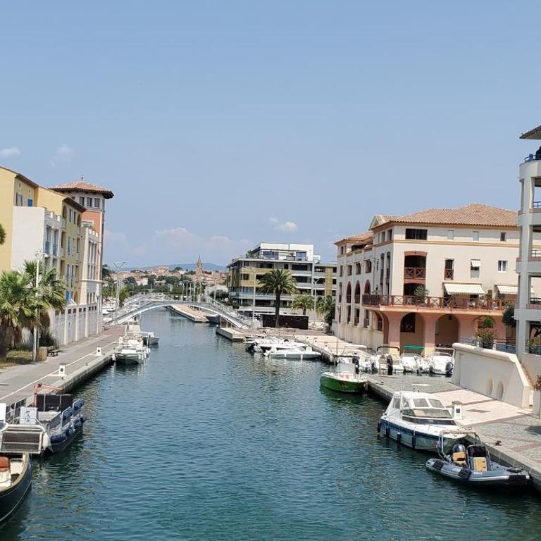 Vue sur Port Frejus pour ce T2-3 Cap Hermes, 6 cou - Apartment mit Meerblick - 6