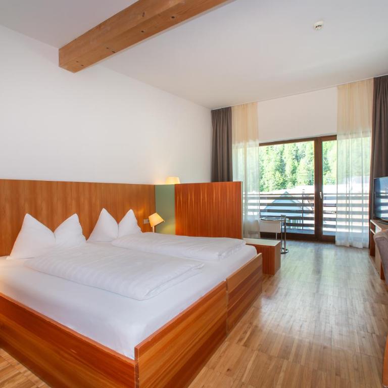 Bed & Breakfast Hotel Nives - Camera Singola Deluxe con Balcone - 1