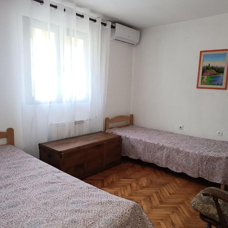Apartament Zara - Three-Bedroom House - 5