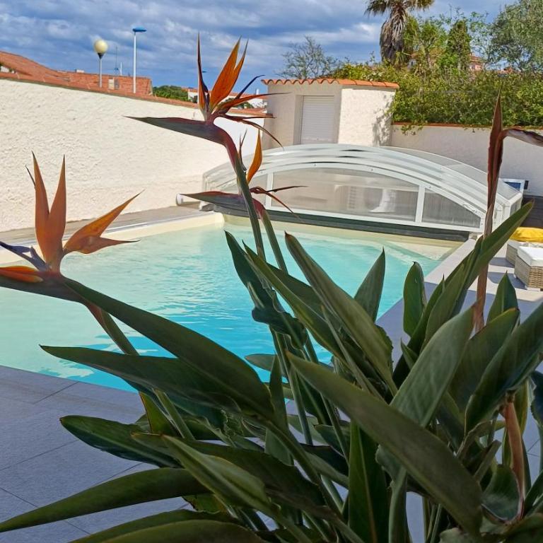 La SIRENADE - Four-Bedroom House - 12