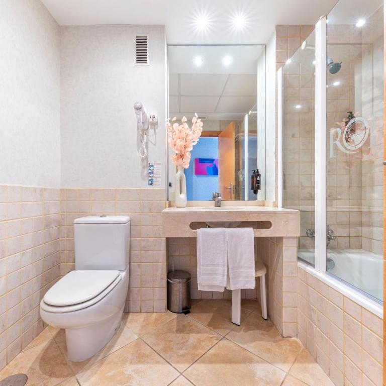 Hotel Rober Palas - Twin Room - 7