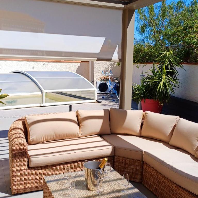 La SIRENADE - Four-Bedroom House - 13