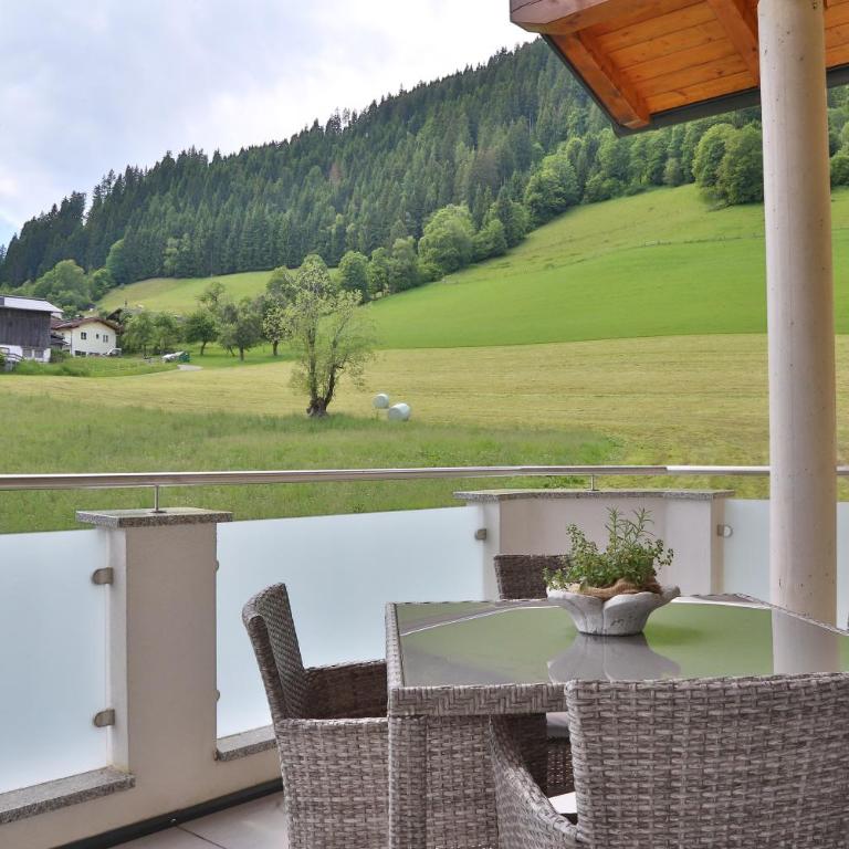 Appartement Grießenkareck - Three-Bedroom Apartment - 2