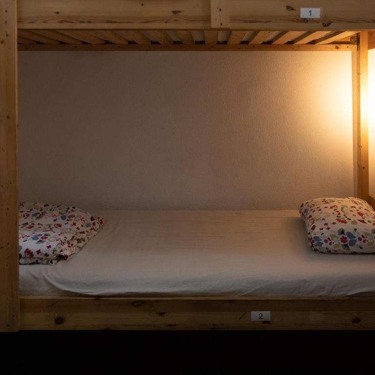 Lua Lua Hostel Las Palmas - Cama en habitación femenina compartida de 4 camas - 2