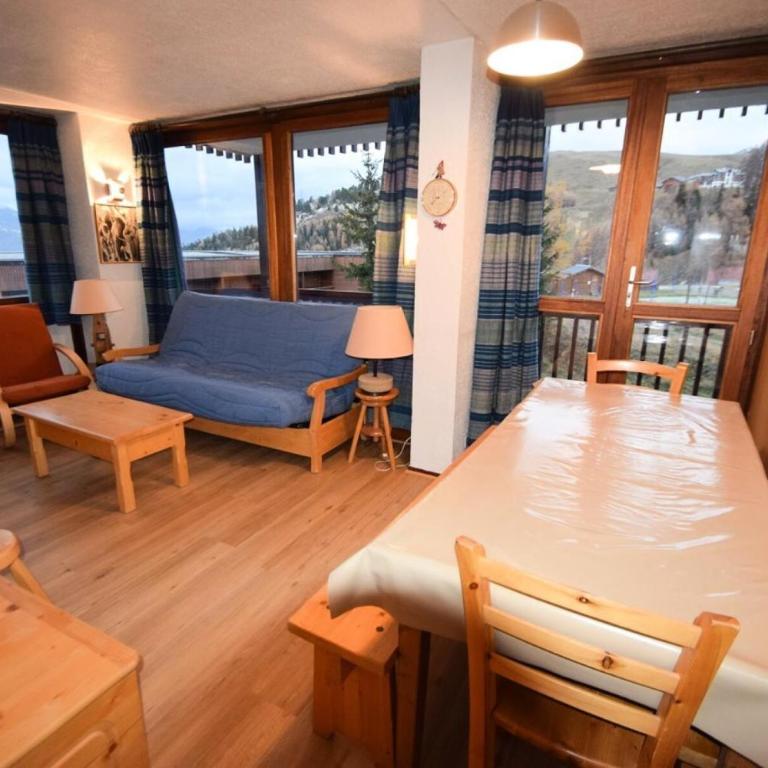 Résidence Le Mont Blanc - 2 Pièces 5/6 pers - LE MONT-BLANC- 003MB -PLAGNE CENTRE MAE-1494 - Appartement - 1