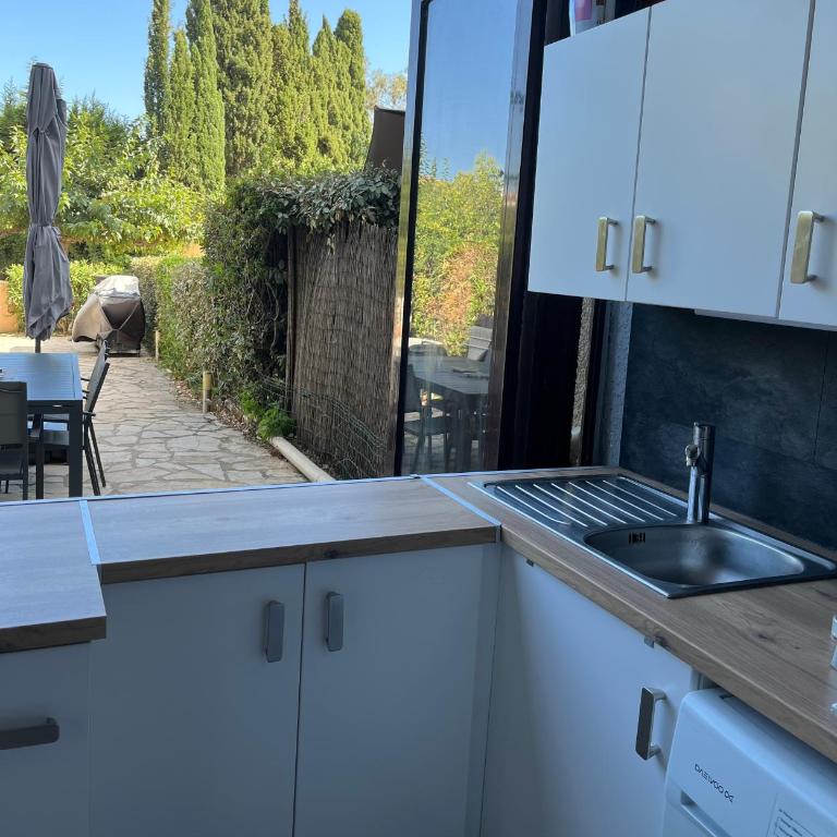 Calme et confort en rez-de-jardin - One-Bedroom Apartment - 10