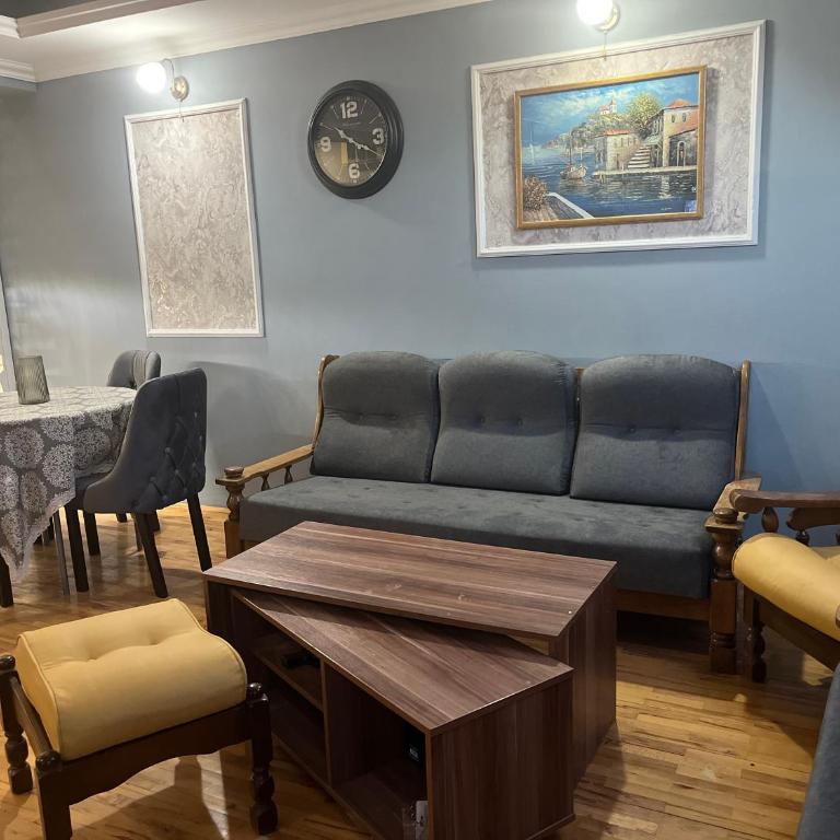 Royal suite Nis - Apartman sa 3 Spavaće Sobe - 15