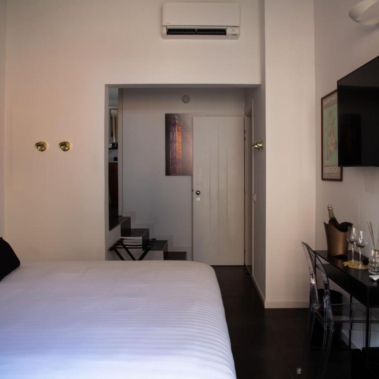 Bologna Rooftop - TWA - Standard Twin Room - 8