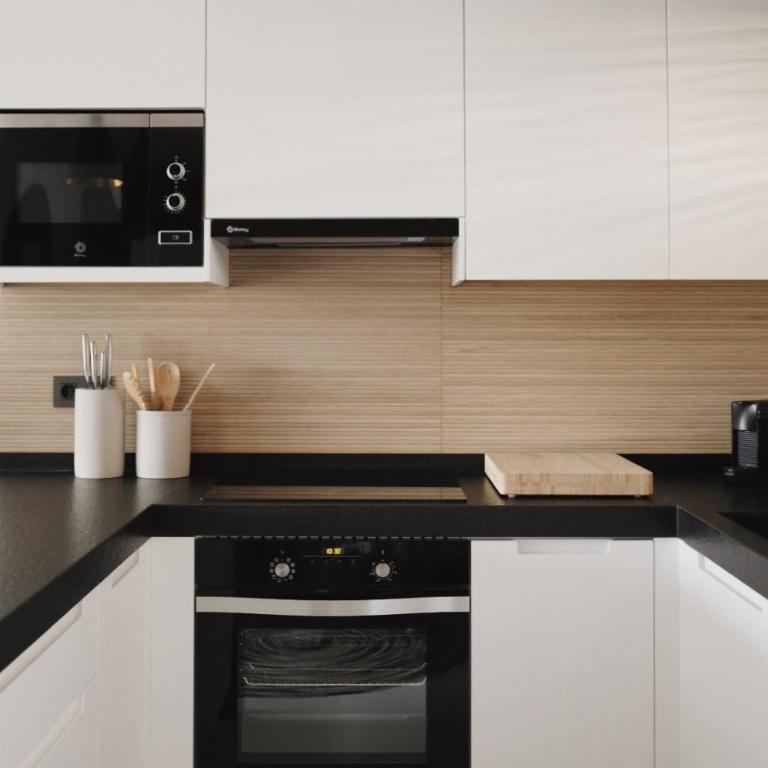 Luxury apartment at Torrevieja Beach - Two-Bedroom Apartment - 3