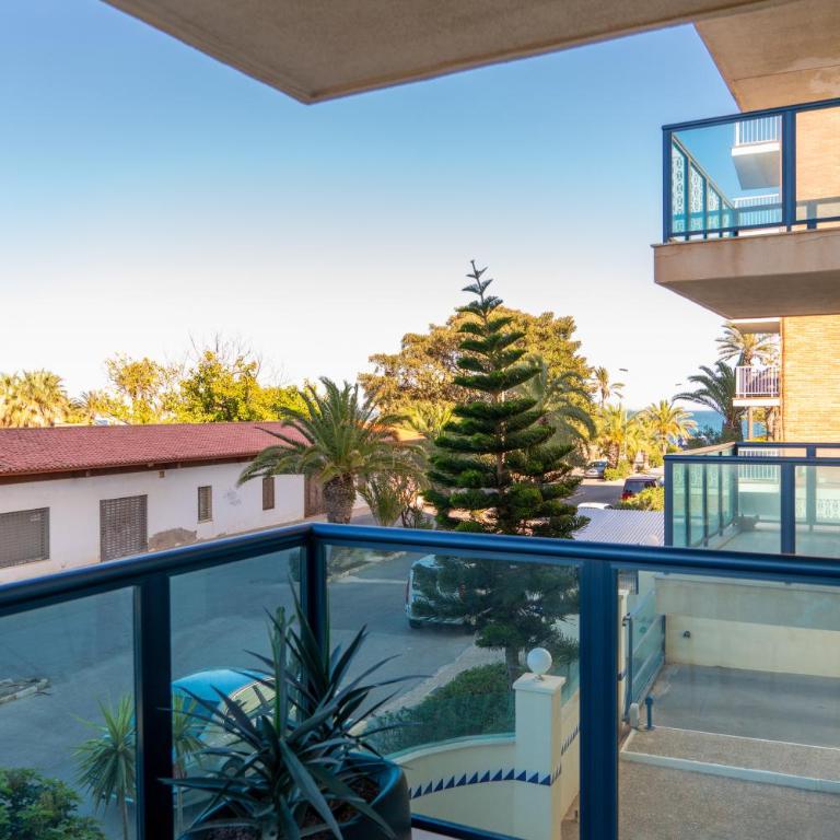 Luxury apartment at Torrevieja Beach - Two-Bedroom Apartment - 29