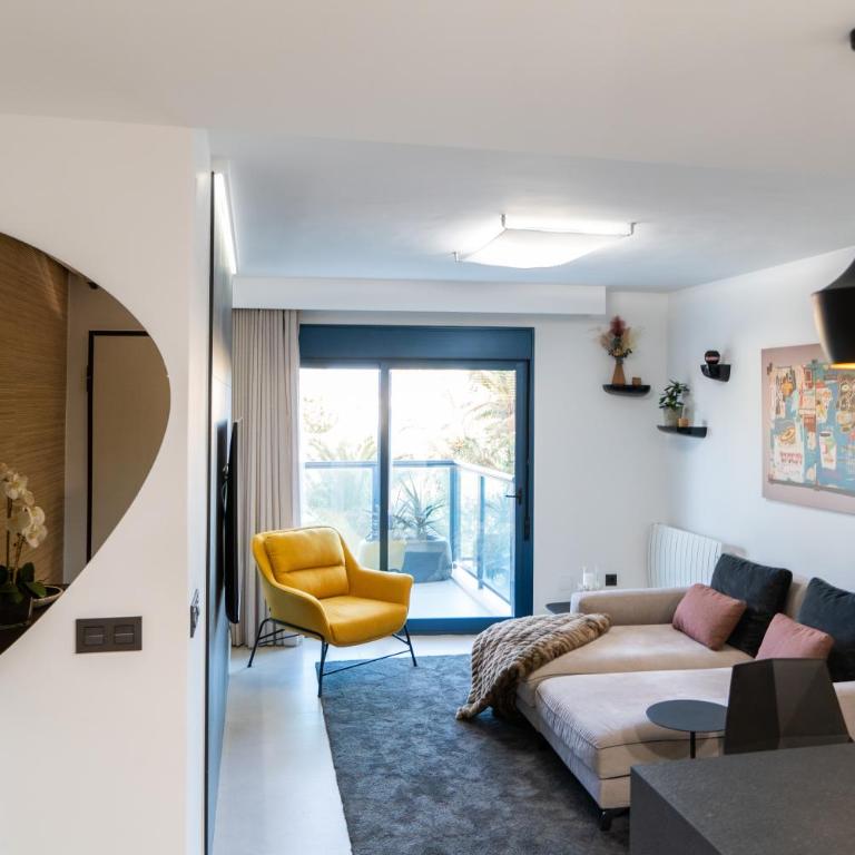 Luxury apartment at Torrevieja Beach - Two-Bedroom Apartment - 1