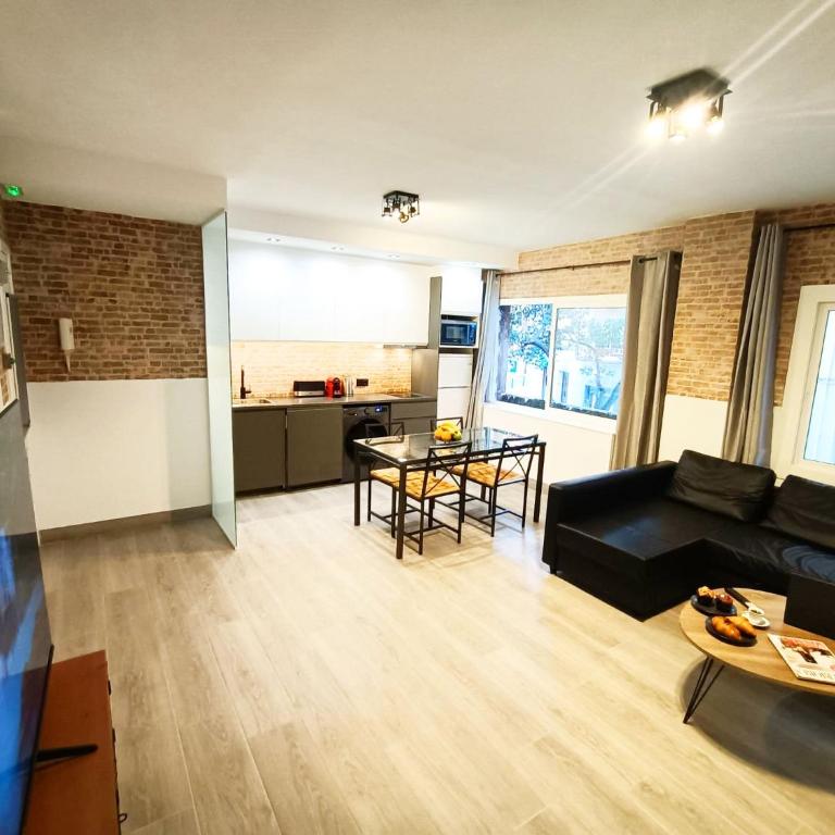La Fira - Paralelo 1 - Two-Bedroom Apartment - 2