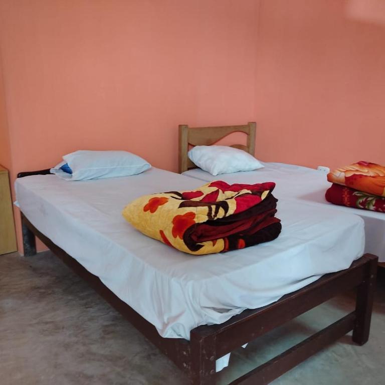 SURF HOSTAL LA ABUELITa - Habitación Doble - 1 o 2 camas - 1