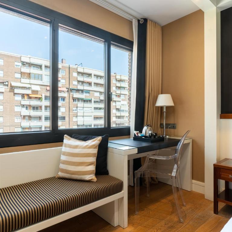 U232 Hotel - Double or Twin Room - 1