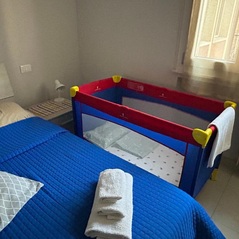 S-house Verona - Appartamento con 2 Camere da Letto - 45