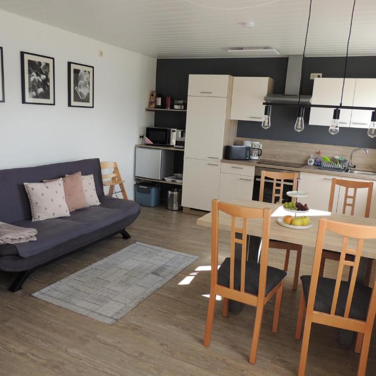 Ferienwohnung Marquardt - Apartment mit 1 Schlafzimmer und Badewanne - 4