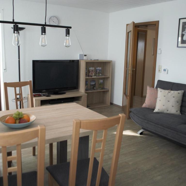 Ferienwohnung Marquardt - Apartment mit 1 Schlafzimmer und Badewanne - 5
