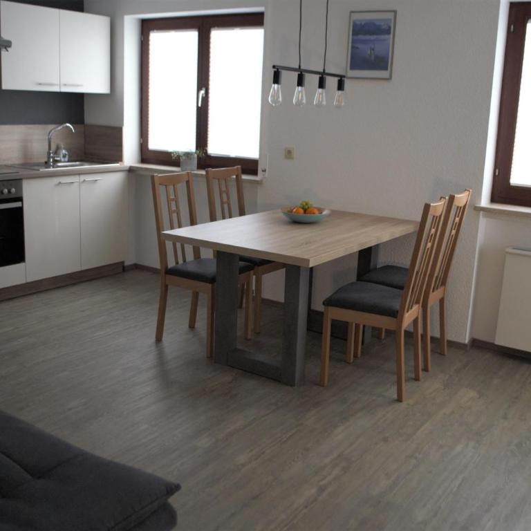Ferienwohnung Marquardt - Apartment mit 1 Schlafzimmer und Badewanne - 7