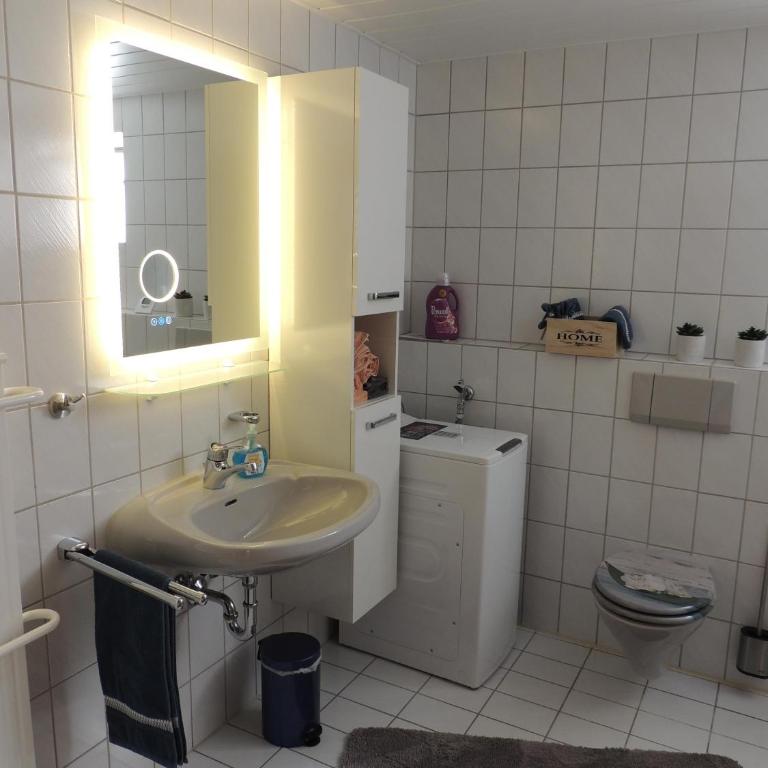 Ferienwohnung Marquardt - Apartment mit 1 Schlafzimmer und Badewanne - 8
