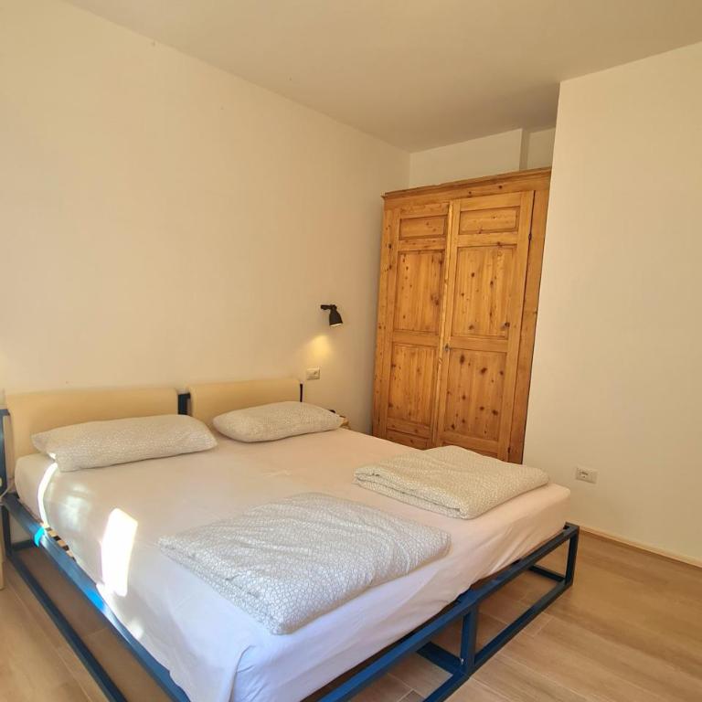 Villetta 56 Blu Yellow and Red Lake view Garden Private Parking by Garda Domus Mea - Casa con 1 Camera da Letto - 16