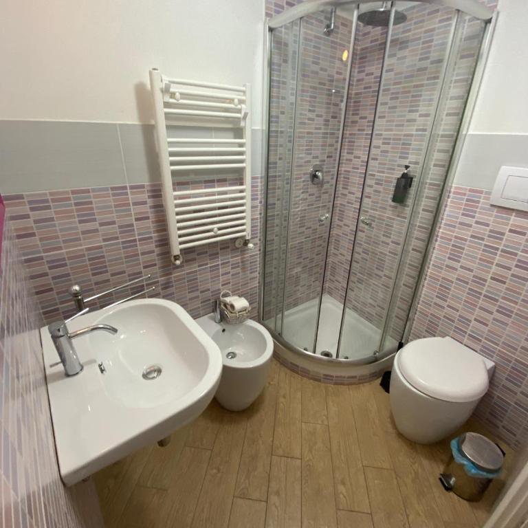 Manu's House B&B - Standard Doppelzimmer - 4