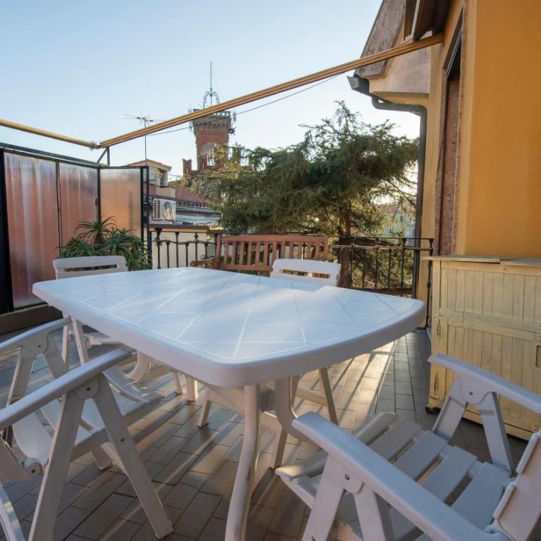 232b - A casa di Rita, centro città, 150metri dalla spiaggia e dal mare - Appartamento con 2 Camere da Letto - 2