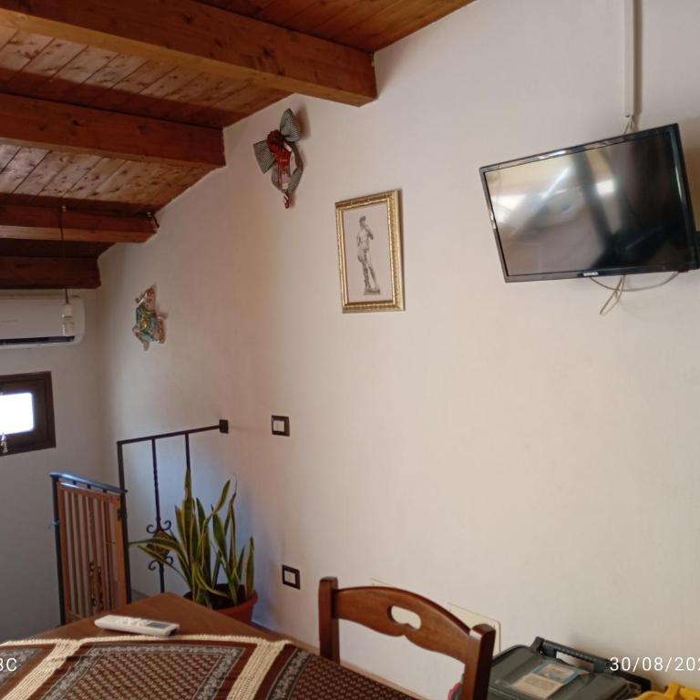 La Casuzza di Lara - Vacation Home - 35