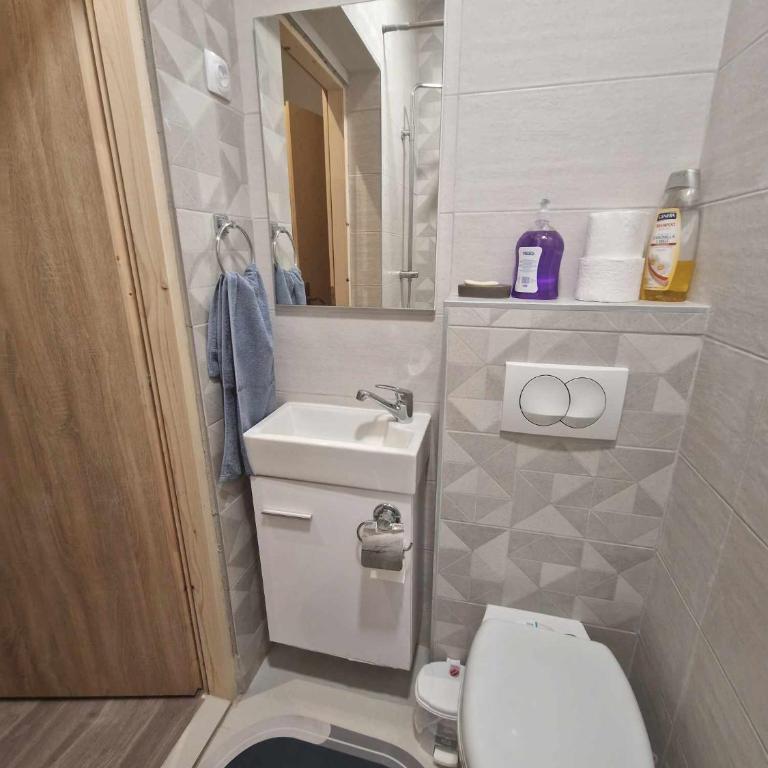 Visit Dreznica - Canyon Retreat - Deluxe Double or Twin Room with Balcony - 34