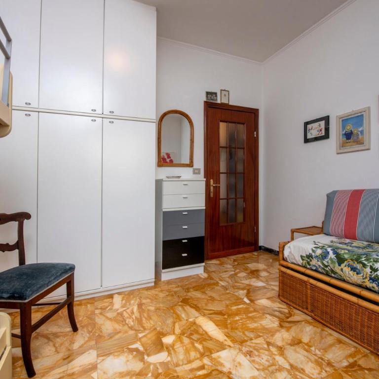 232b - A casa di Rita, centro città, 150metri dalla spiaggia e dal mare - Appartamento con 2 Camere da Letto - 40