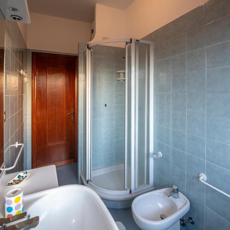 232b - A casa di Rita, centro città, 150metri dalla spiaggia e dal mare - Appartamento con 2 Camere da Letto - 46
