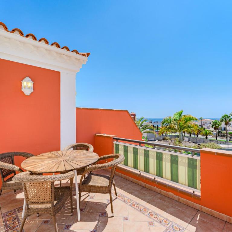 Brilliant Veril del Duque with Heated Pool - Two-Bedroom Apartment with Ocean View - 9