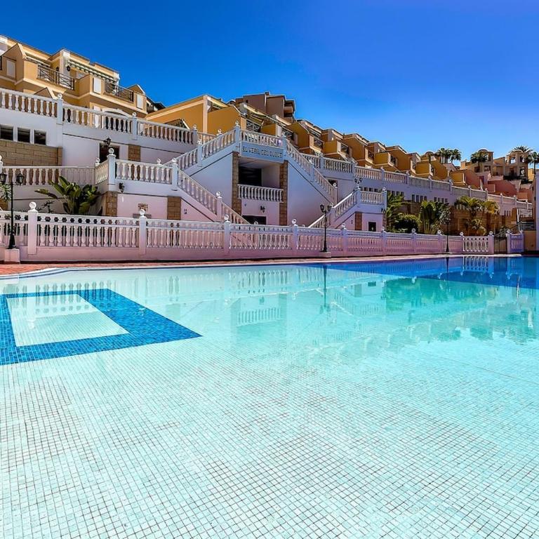 Brilliant Veril del Duque with Heated Pool - Two-Bedroom Apartment with Ocean View - 24