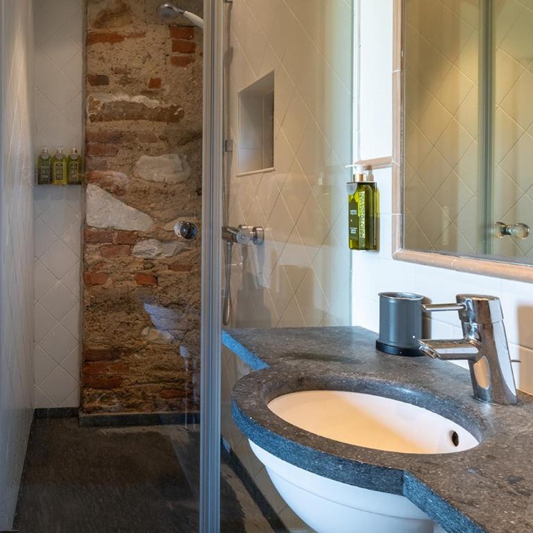 Olimagio Farm Stay with animals, 25m pool, beach at cycling distance - Doppelzimmer mit Poolblick - 1
