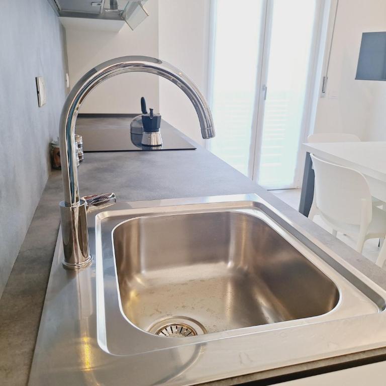 Re Lear Expo - Appartamento con 2 Camere da Letto e Balcone - 3
