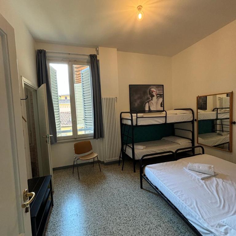 Ostello Tasso - Camera Familiare - 6